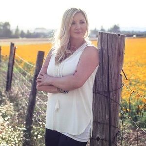 Meet your Posher, Lacy